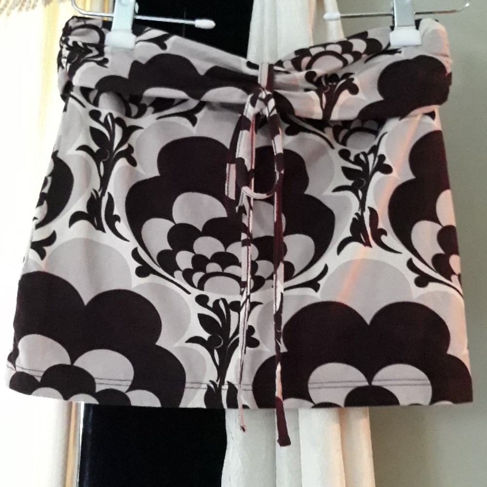 Made In Greece By H&M - Picture 6 of 10